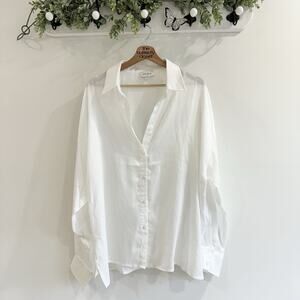 Aura White Shiny Shimmer Button Down Blouse Large NWOT JC